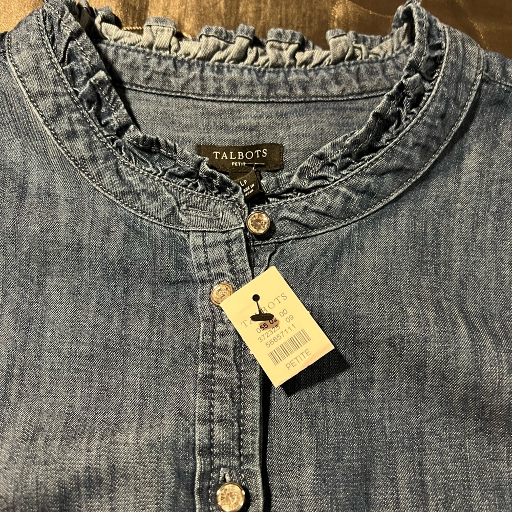 NWT Talbots Denim Chambray Ruffled Collar Top Rhinestone Buttons 100% Cotton PL